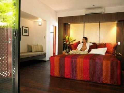 Pinctada McAlpine House - Rent Accommodation 1