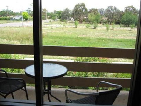 Red Cedars Motel - Rent Accommodation 3