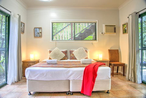 Red Mill House In Daintree - Rent Accommodation 3