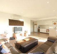 Rejuvenate San Remo - WiFi Linen Beach 200m Family Friendly - Rent Accommodation