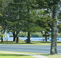 River Breeze 60 Wooli Street Yamba. Linen - Unlimited Wi-Fi Just listed. - Rent Accommodation