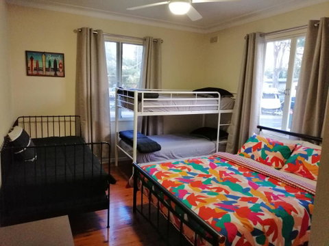 River Retreat Caravan Park - Rent Accommodation 2