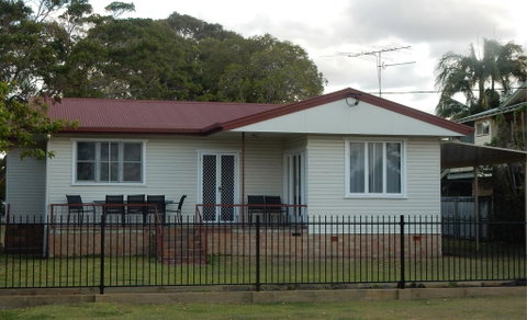 River Retreat Caravan Park - Rent Accommodation 1