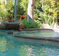 Roey Backpackers and Party Bar - Rent Accommodation