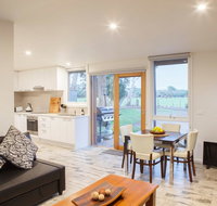 Sandy point hideaway - Rent Accommodation