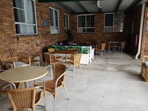 Seabreeze Beach Hotel - Rent Accommodation 3