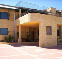 Shark Bay Views B  B - Rent Accommodation