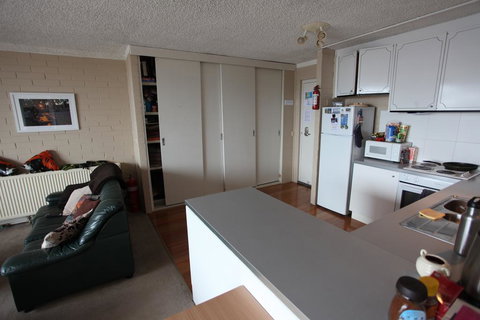 Snowflake 12 - Rent Accommodation 2