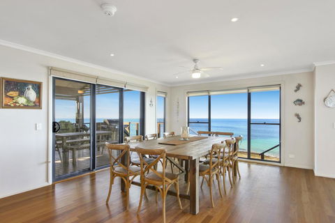 South Pacific Crescent 75, Ulladulla - Rent Accommodation 1