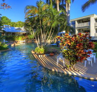 Sovereign Resort Hotel - Rent Accommodation
