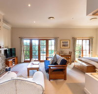 Strathearn Park Lodge - Rent Accommodation