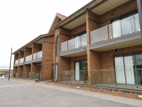 The Abbey Motel Goulburn - Rent Accommodation 2
