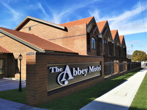 The Abbey Motel Goulburn - Rent Accommodation 0