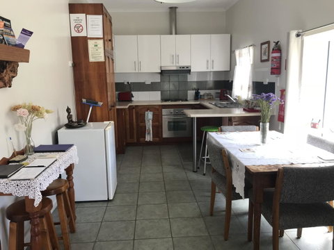Oatlands Retreat - Rent Accommodation 8