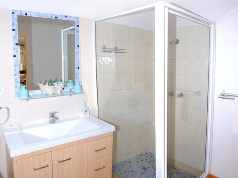Oatlands Retreat - Rent Accommodation 10