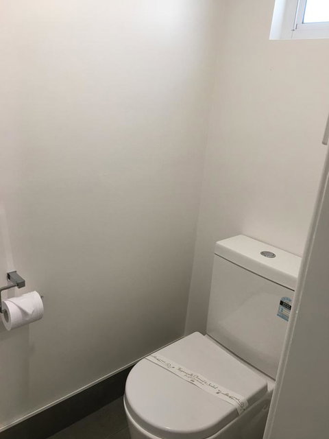 Argosy Motor Inn - Rent Accommodation 9