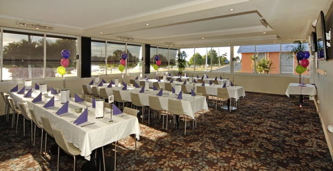 Argosy Motor Inn - Rent Accommodation 34