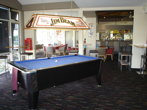 Argosy Motor Inn - Rent Accommodation 42