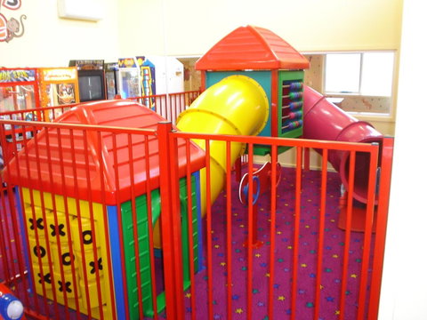 Argosy Motor Inn - Rent Accommodation 37