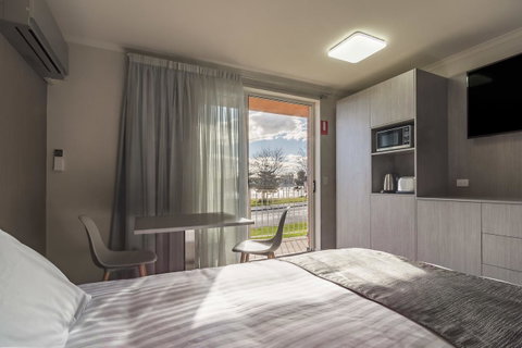 Argosy Motor Inn - Rent Accommodation 15