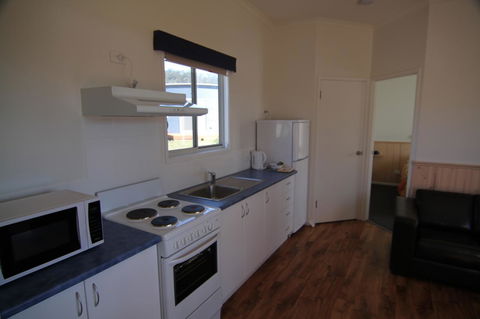 Bicheno East Coast Holiday Park - Rent Accommodation 1