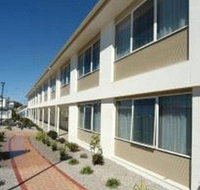 Edgewater Hotel - Rent Accommodation