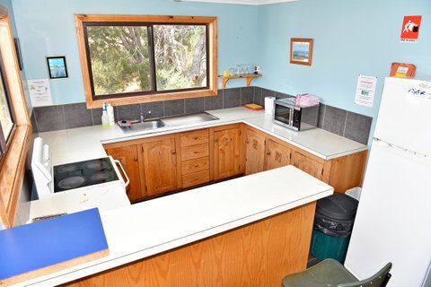 Bicheno Backpackers - Rent Accommodation 9