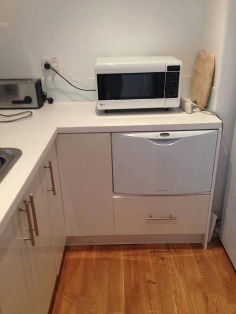 Hobart Colonial Apartment - Rent Accommodation 3