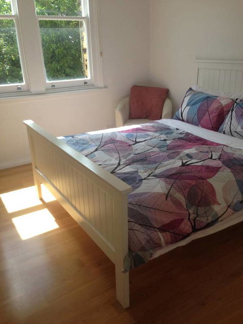Hobart Colonial Apartment - Rent Accommodation 4