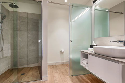 Peppers Silo - Rent Accommodation 25