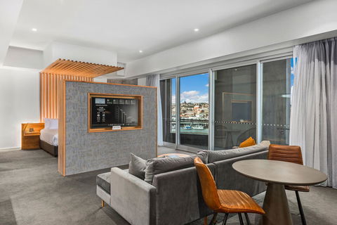 Peppers Silo - Rent Accommodation 22