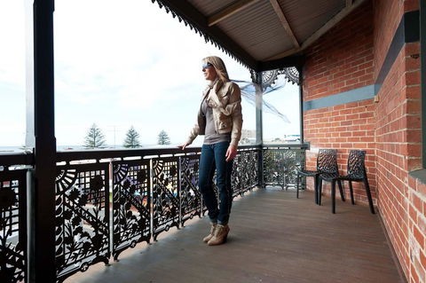 Ikon Hotel - Rent Accommodation 30