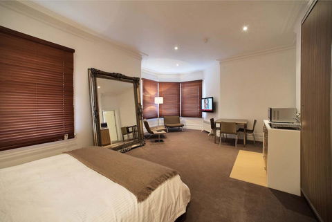Ikon Hotel - Rent Accommodation 19