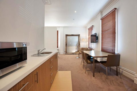 Ikon Hotel - Rent Accommodation 24