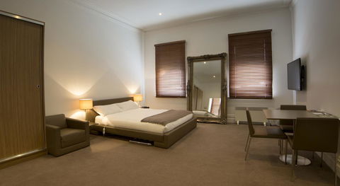 Ikon Hotel - Rent Accommodation 1