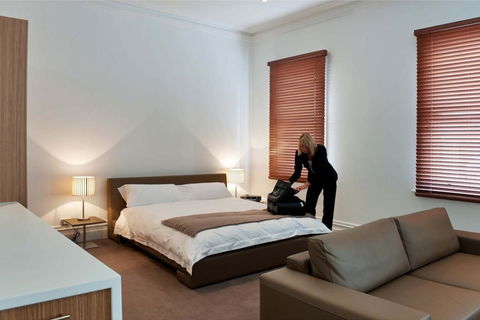 Ikon Hotel - Rent Accommodation 34