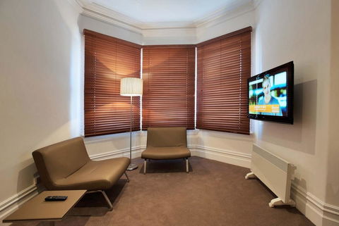 Ikon Hotel - Rent Accommodation 20