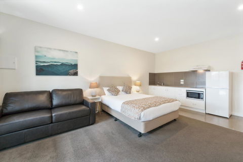 High Country Holiday Park - Rent Accommodation 0