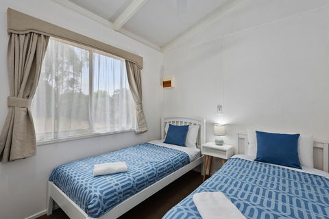 High Country Holiday Park - Rent Accommodation 16