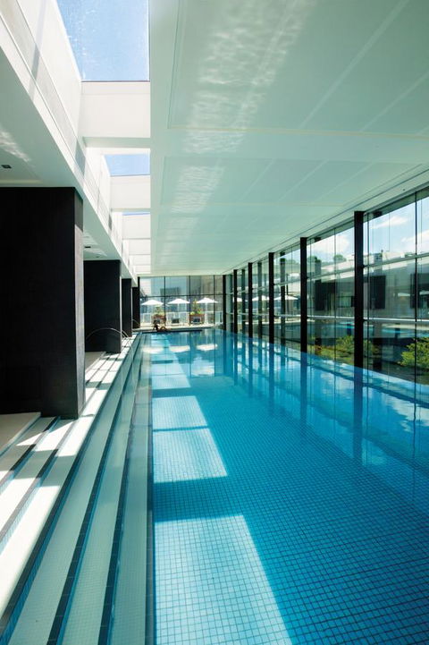 Crown Promenade Melbourne - Rent Accommodation 0