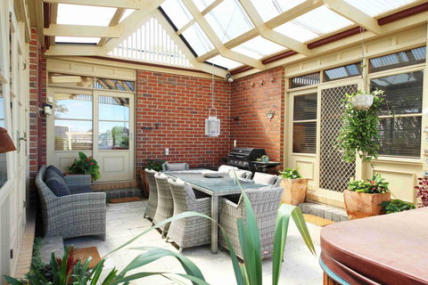 Oxford Rise Apartment - Rent Accommodation 15