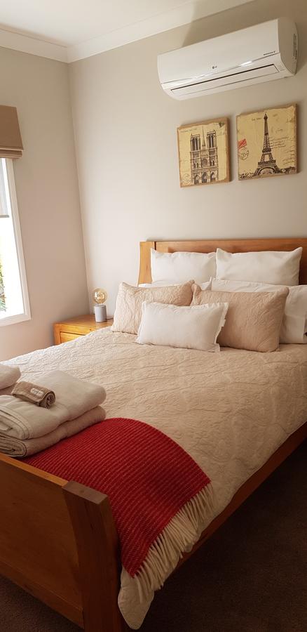 Oxford Rise Apartment - Rent Accommodation 5