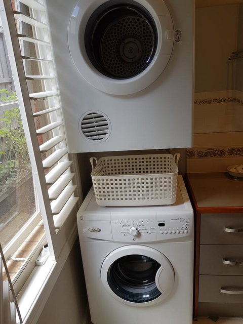 Oxford Rise Apartment - Rent Accommodation 13