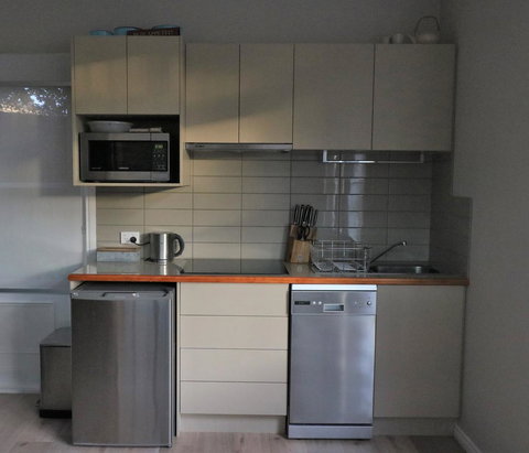 Oxford Rise Apartment - Rent Accommodation 1