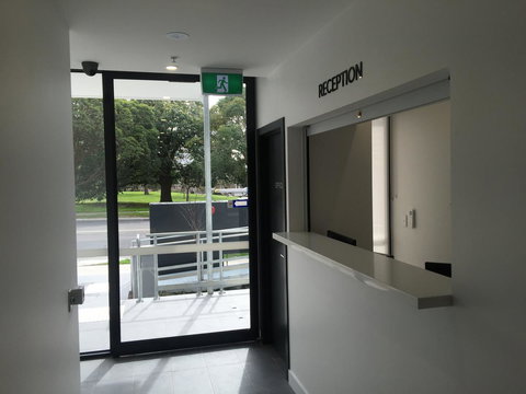 Whitehorse Apartments Hotel - Rent Accommodation 28