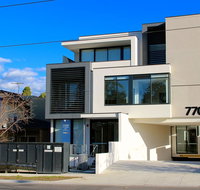 Whitehorse Apartments Hotel - Rent Accommodation