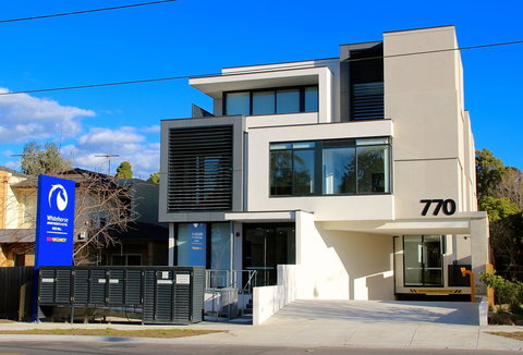 Whitehorse Apartments Hotel - Rent Accommodation 0
