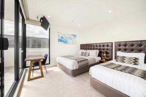 Whitehorse Apartments Hotel - Rent Accommodation 41