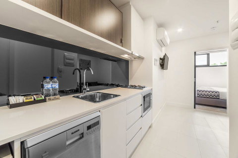 Whitehorse Apartments Hotel - Rent Accommodation 38