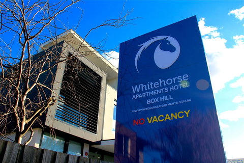 Whitehorse Apartments Hotel - Rent Accommodation 11